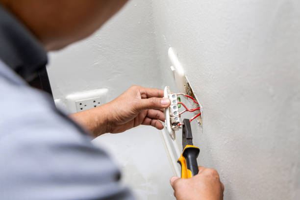 Best Electrical Troubleshooting Services  in Gun Barrel City, TX