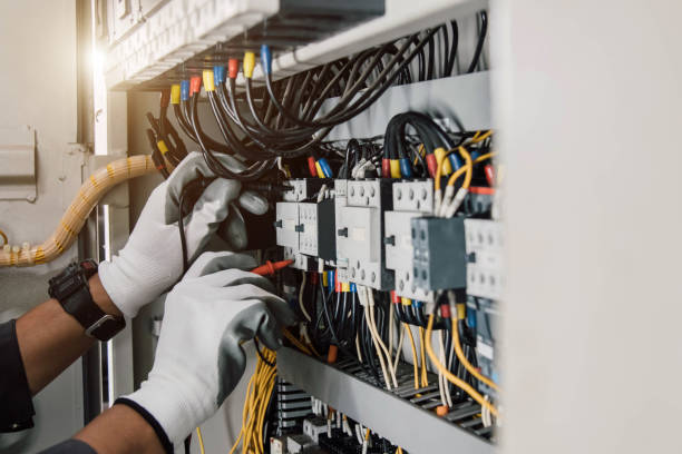Best Local Electrician Companies  in Gun Barrel City, TX